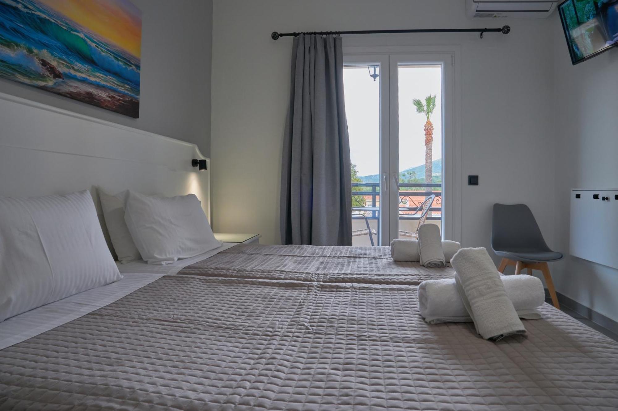 Fiona Apartments Roda  Eksteriør billede